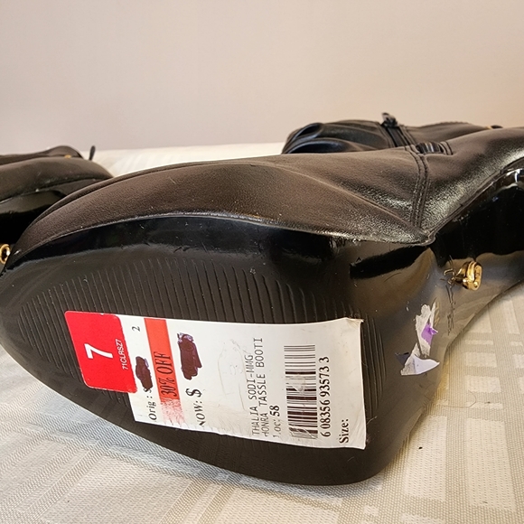 Thalia Sodi Honra tassle bootie EUC black faux leather 7 - Picture 9 of 12